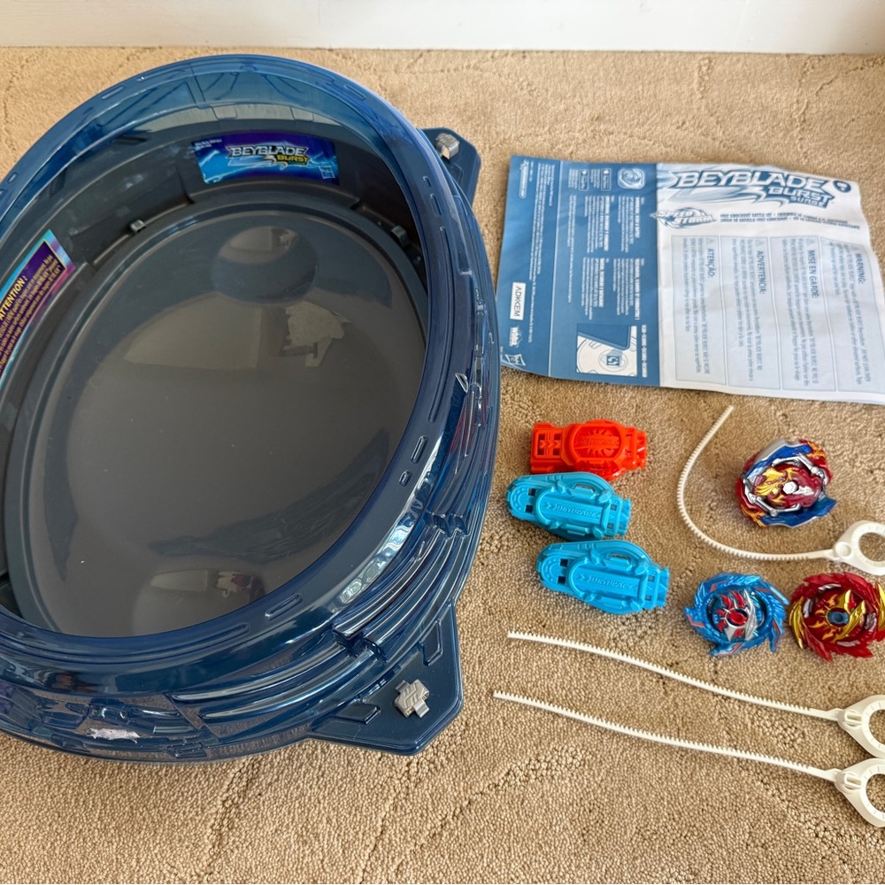 Beyblade Burst Surge SpeedStorm - Volt Knockout Battle Set Hasbro